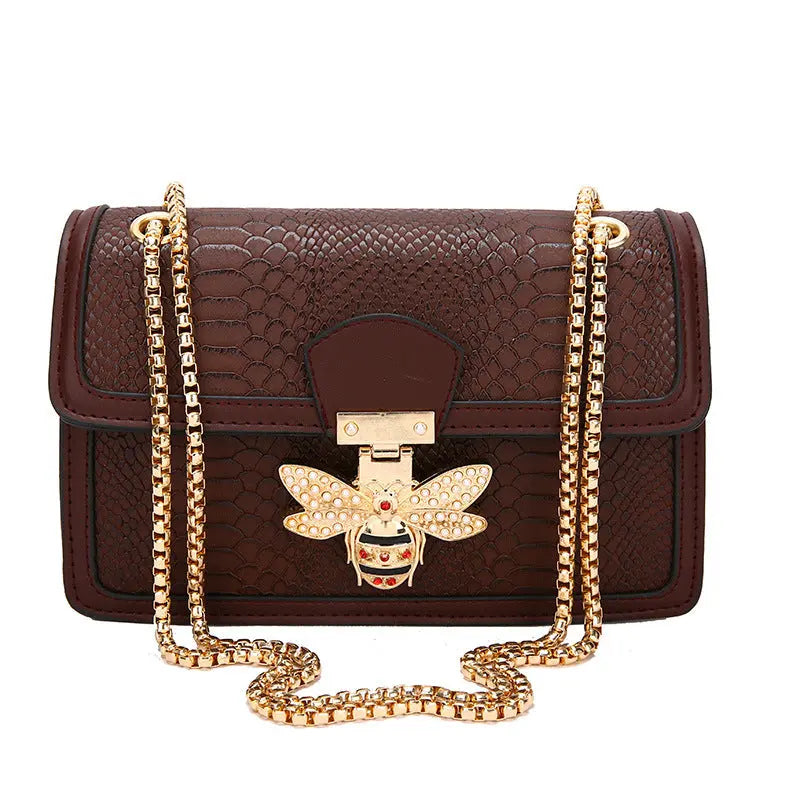 Fashionable Stylish Chain Shoulder Trendy Retro Messenger Bag Braceora