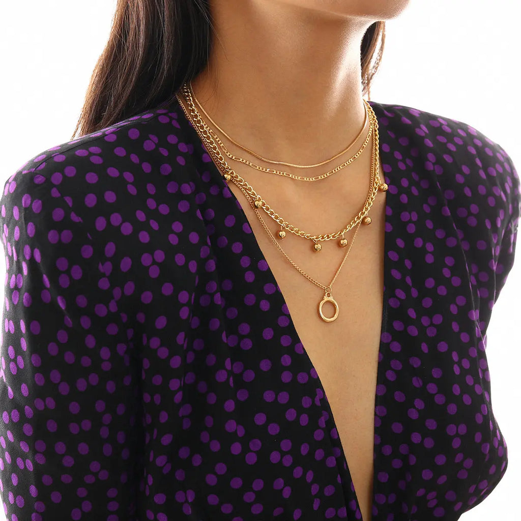 Collier superposé élégant minimaliste