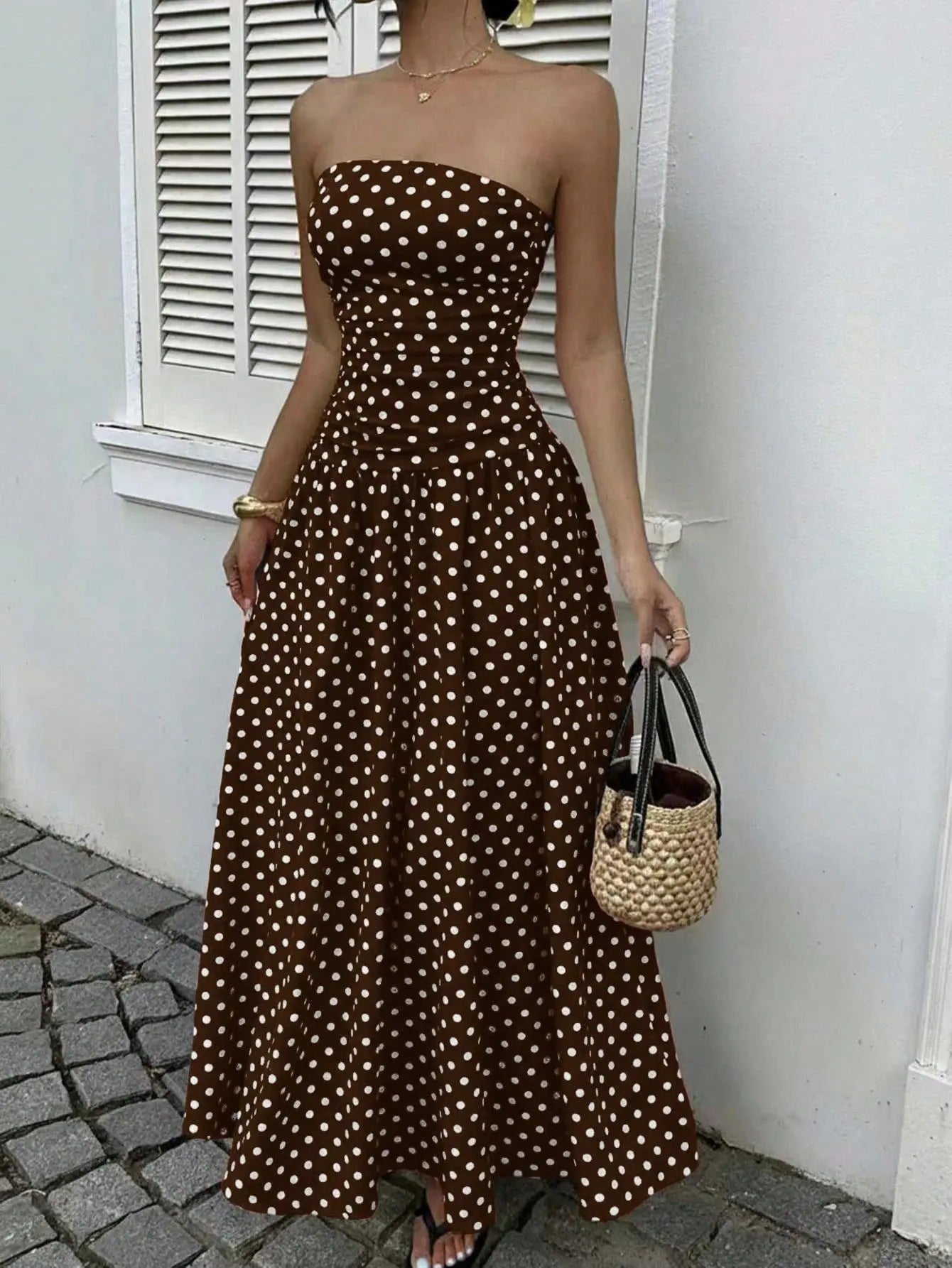 Off-the-shoulder Polka-dot A-line Waist-cinched Figure-flattering Dress Braceora