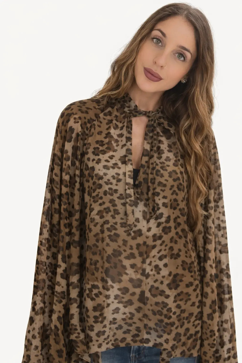 Chemise léopard femme manches évasées – Blouse élégante tendance Braceora