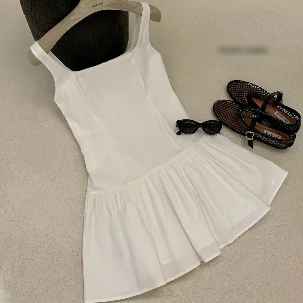 Versatile Polka-dot Waist-cinching Backless Slip Dress Braceora